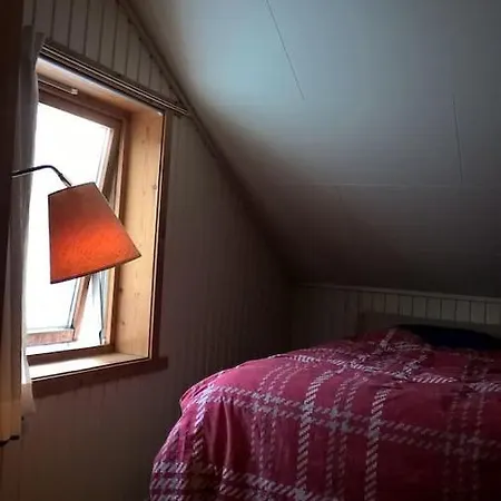 Holiday home Hyggelig Vertikaldelt Bolig I Rolige Omgivelser Bjornvandet